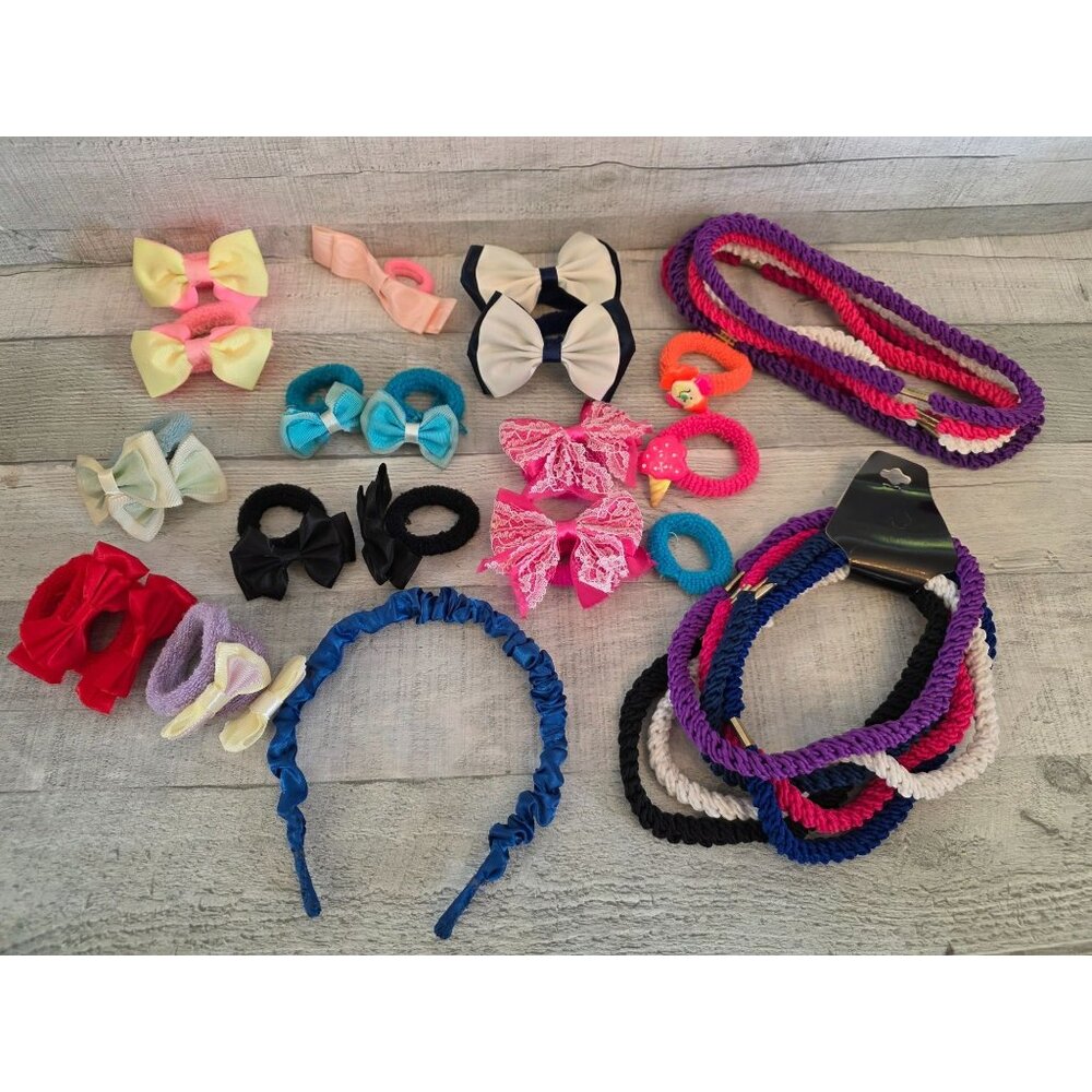 Vintage Lot of 31 Assorted Hair Accessories Bows Headbands & Elastic Bands Girls